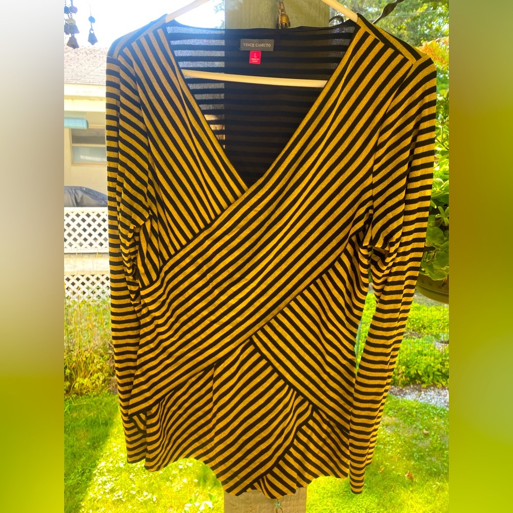 VINCE CAMUTO Black/Gold Rayon/Nylon Striped Faux Wrap Long Sleeve Knit Top Sz L